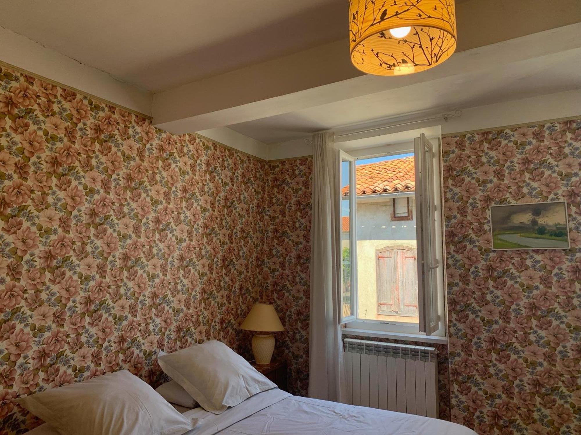 Beautiful Village House Next To Garonne River! Couladere 외부 사진