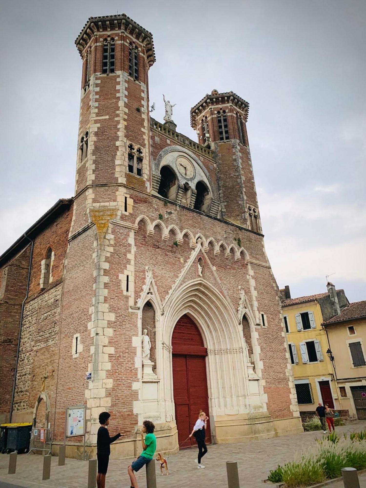 Beautiful Village House Next To Garonne River! Couladere 외부 사진